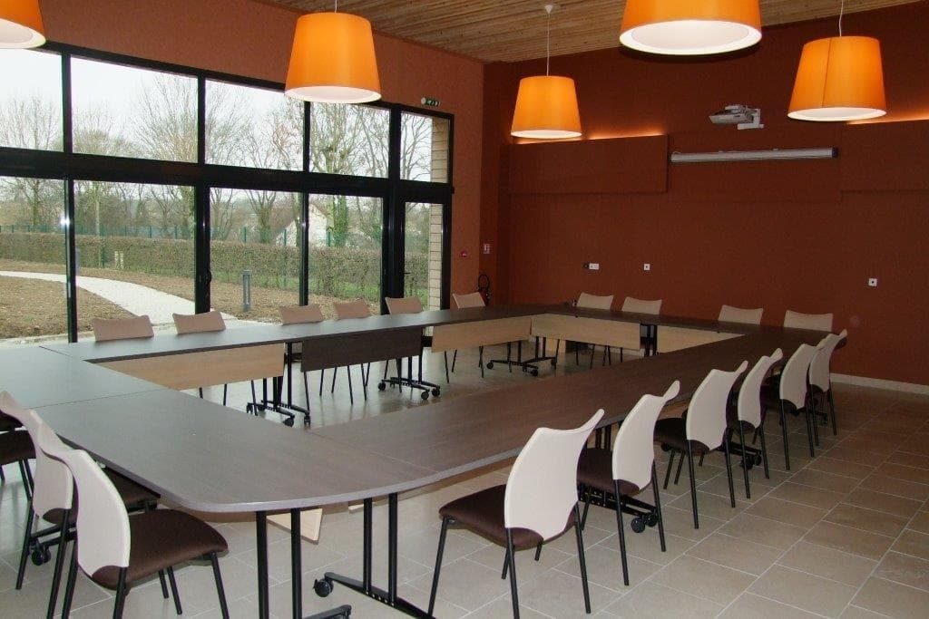 Salle de réunion conseil municipal